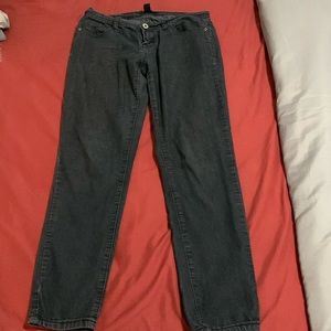 Need to get rid of a lot of clothes for space